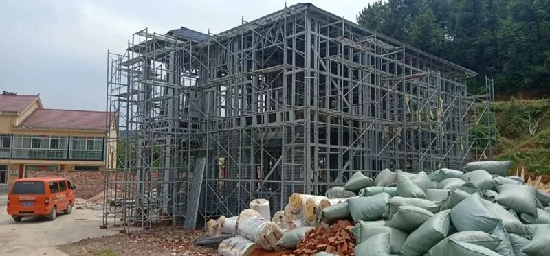 輕鋼別墅不牢固?一打就爛?來看看輕鋼的正規施工過程就知道了(圖7) 睿婕輕鋼別墅