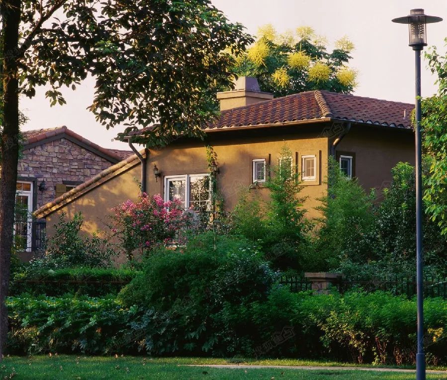 輕鋼別墅不會(huì)生銹,看看拆掉19年前的輕鋼別墅!(圖4) 睿婕輕鋼別墅