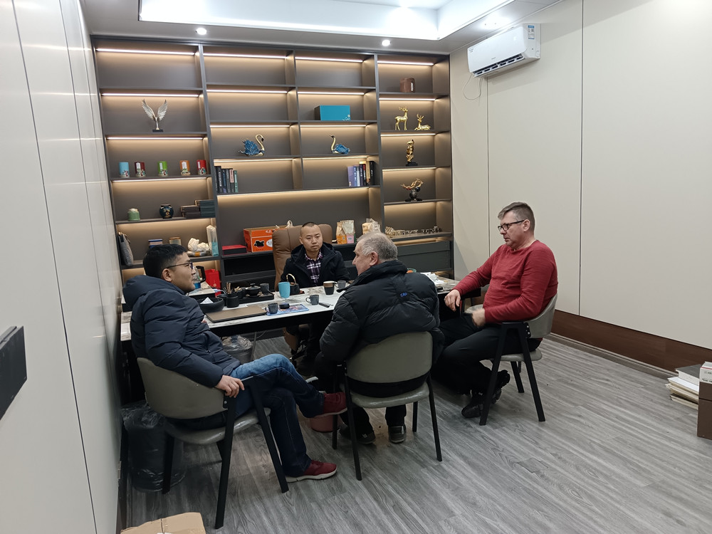 德國友人來睿婕實地考察談合作 德國友人來睿婕實地考察談合作