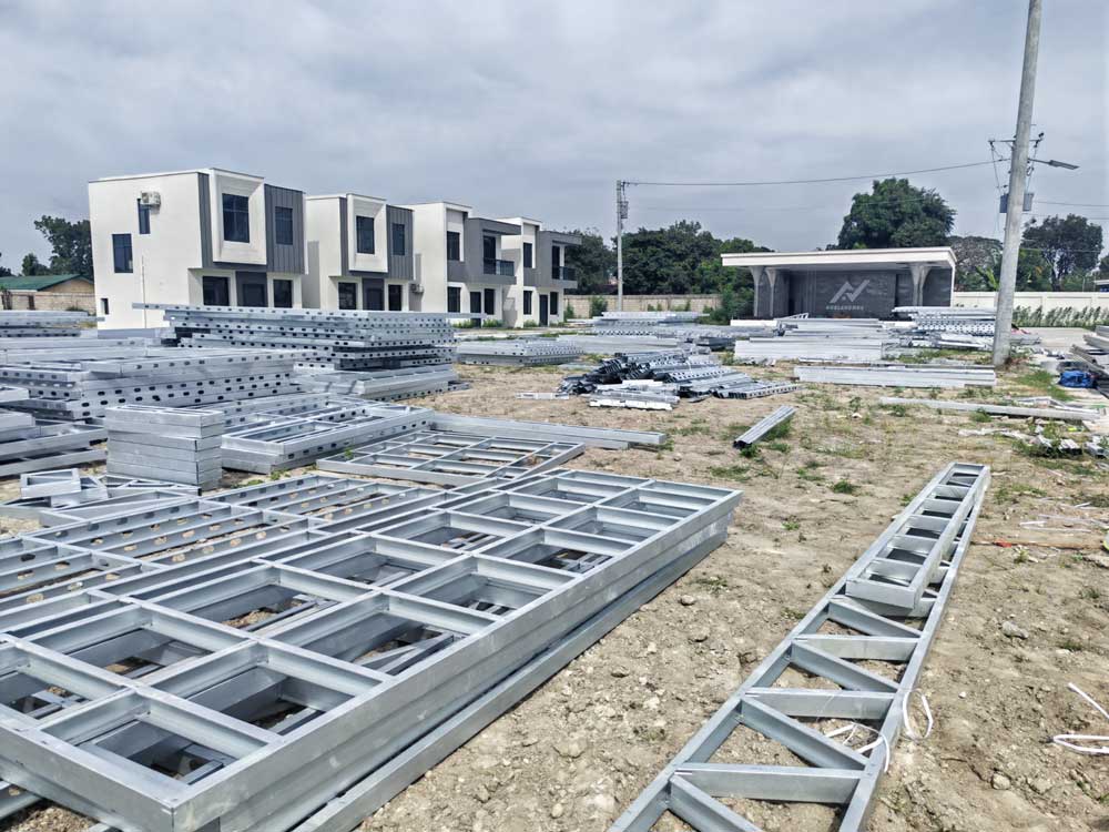 為什么非洲開發商選擇漢良睿婕輕鋼別墅+光伏儲能？原來是搶占綠色建房新風口(圖2)